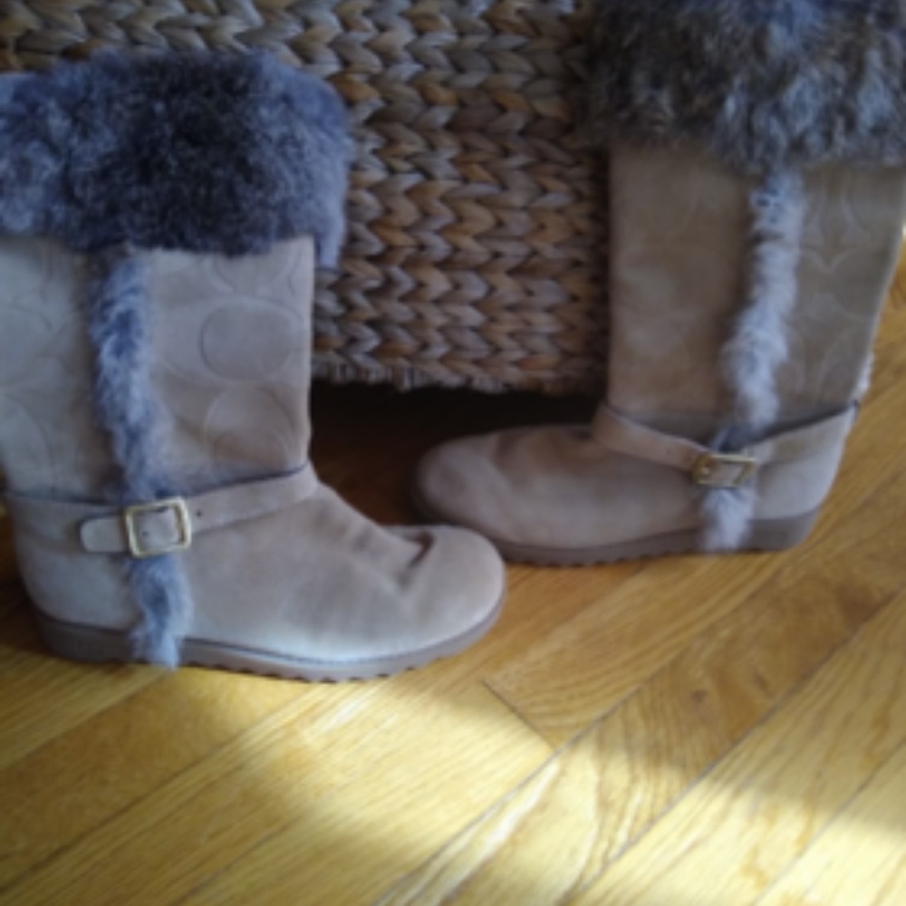 Coach Fur Lined Boots NWOT